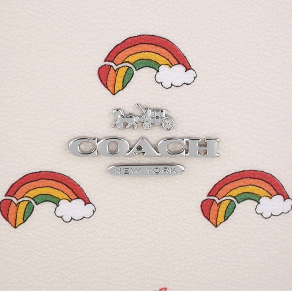 Coach Mollie Tote Rainbow Heart Print 2023 #CK373 - NWOT $378 - Picture 7 of 16
